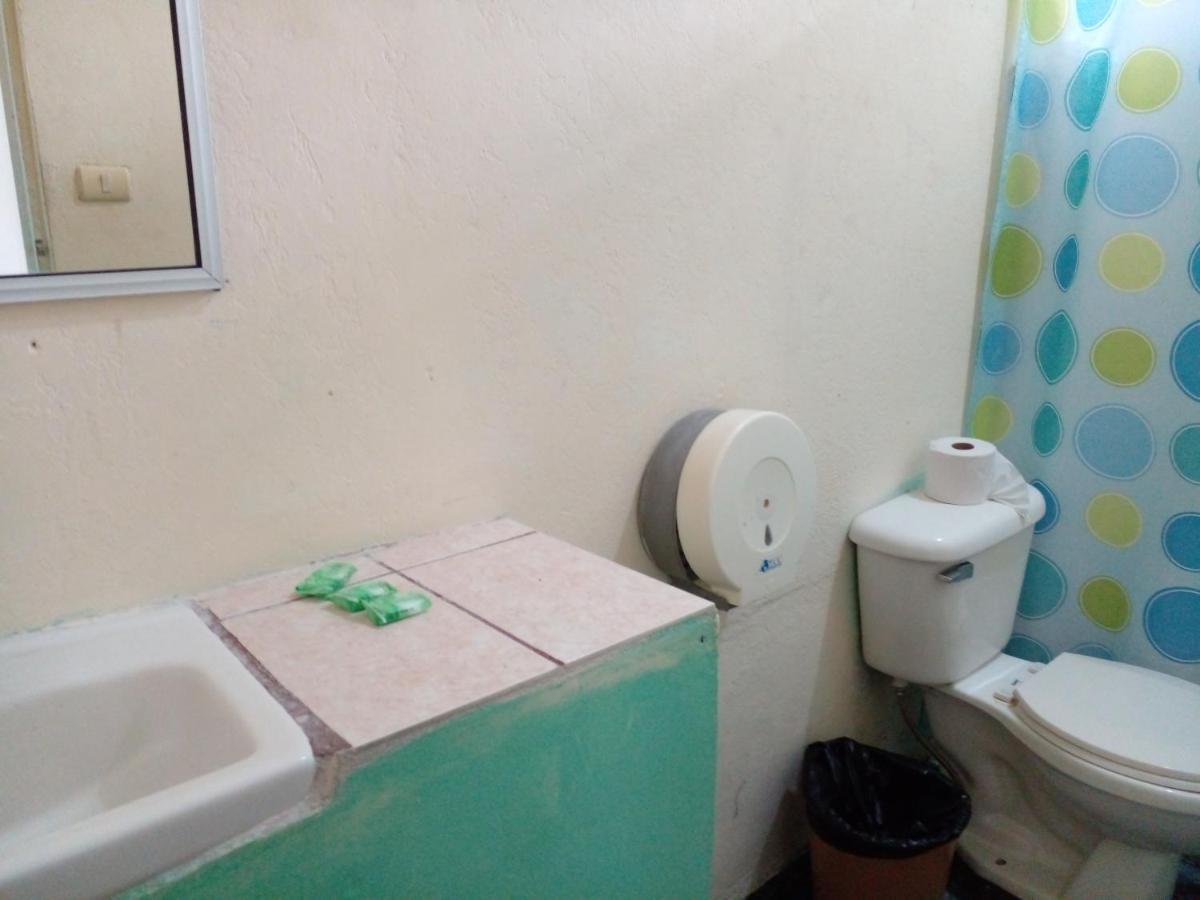 La Pension Backpackers La Fortuna ภายนอก รูปภาพ