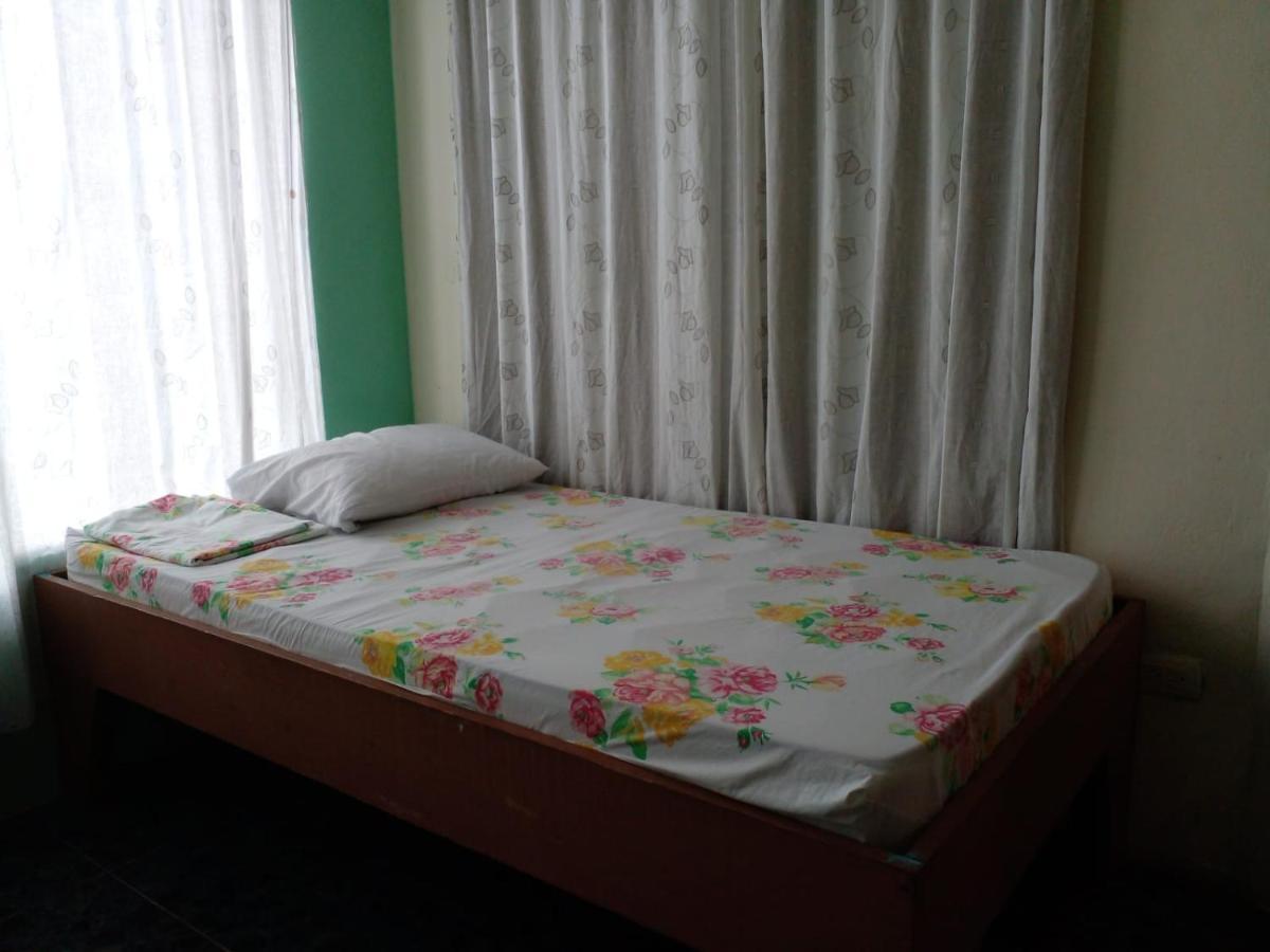 La Pension Backpackers La Fortuna ภายนอก รูปภาพ