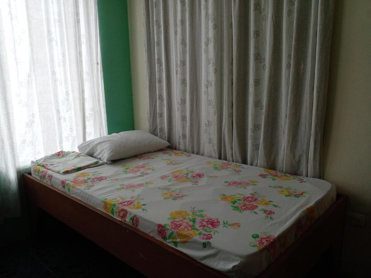 La Pension Backpackers La Fortuna ภายนอก รูปภาพ